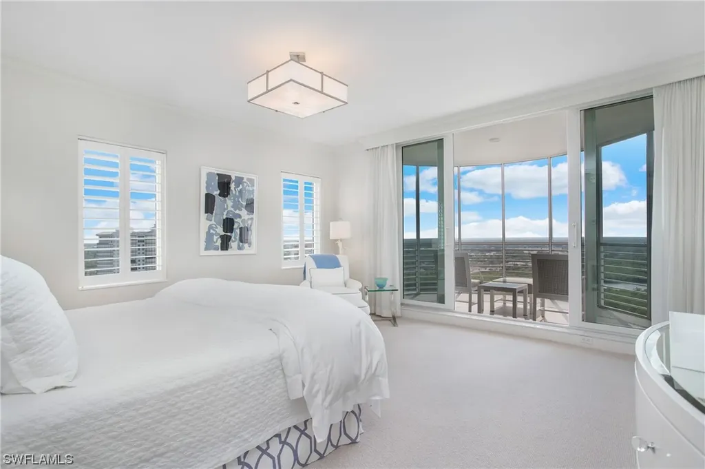 8231 Bay Colony Drive Naples FL 34108