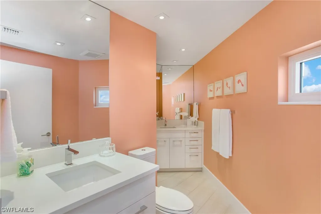 8231 Bay Colony Drive Naples FL 34108