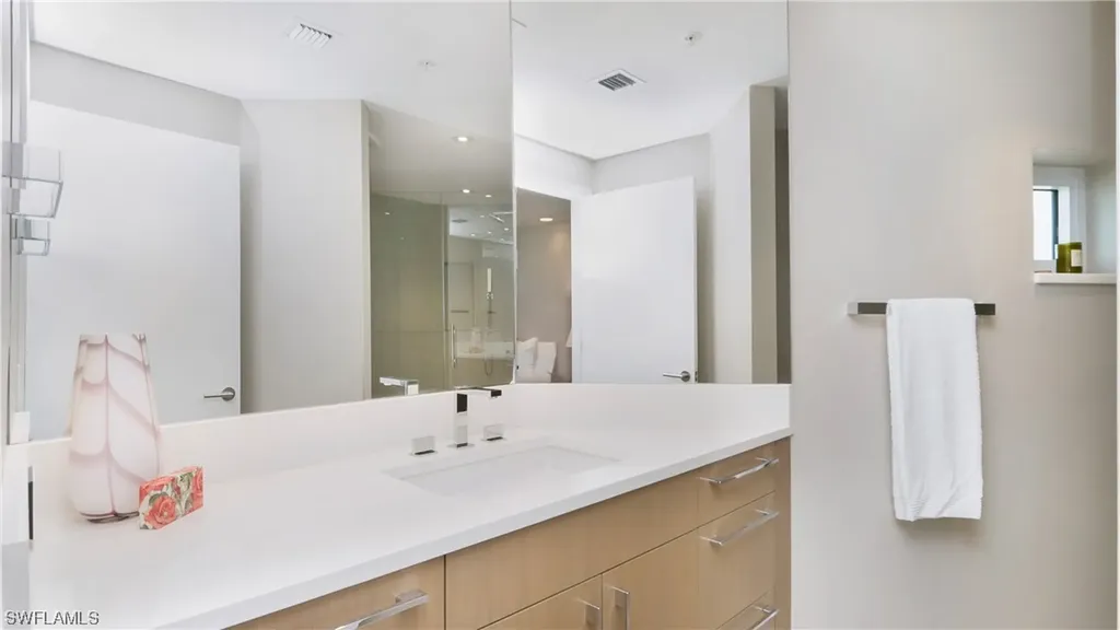 8231 Bay Colony Drive Naples FL 34108