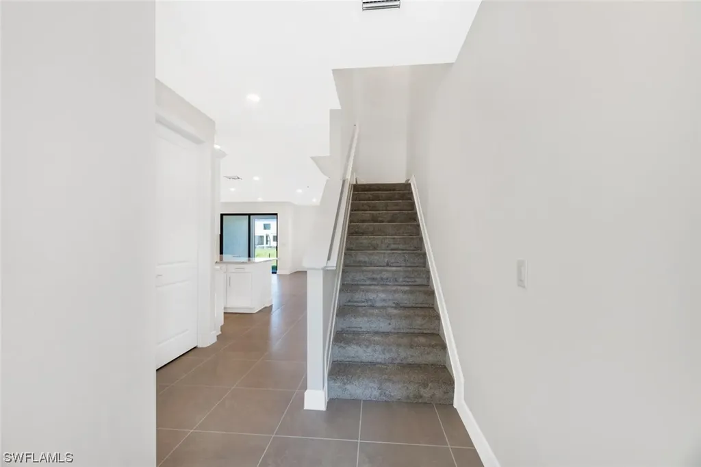 4085 Sonoma Oaks Circle Naples FL 34119