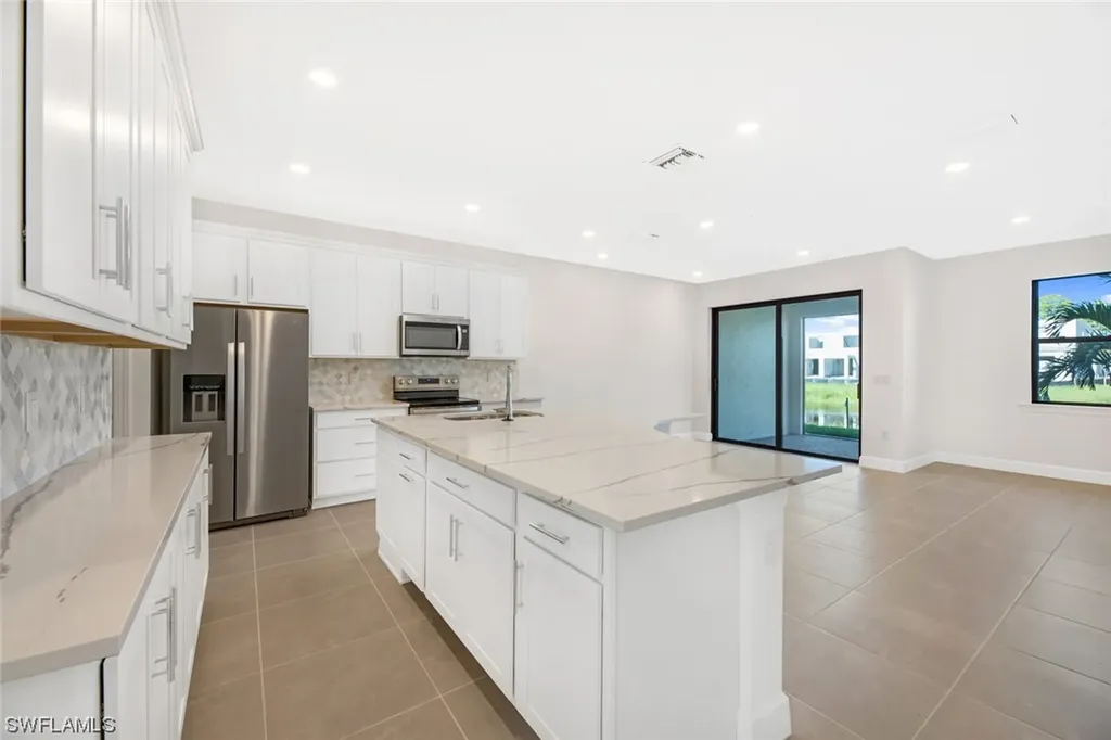 4085 Sonoma Oaks Circle Naples FL 34119