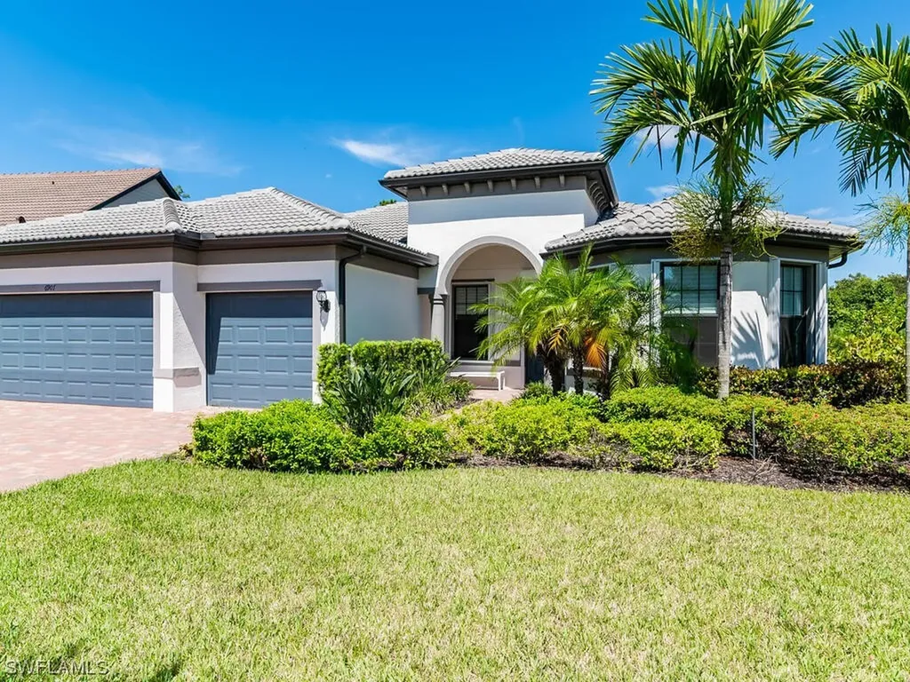 6907 Cocoplum Street Naples FL 34114