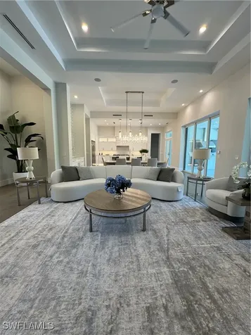 569 Neapolitan Way Naples FL 34103