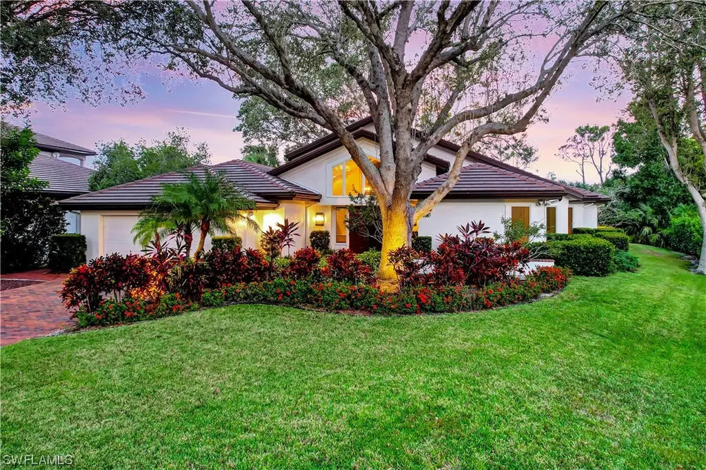 Naples FL, 7573 Cordoba Circle