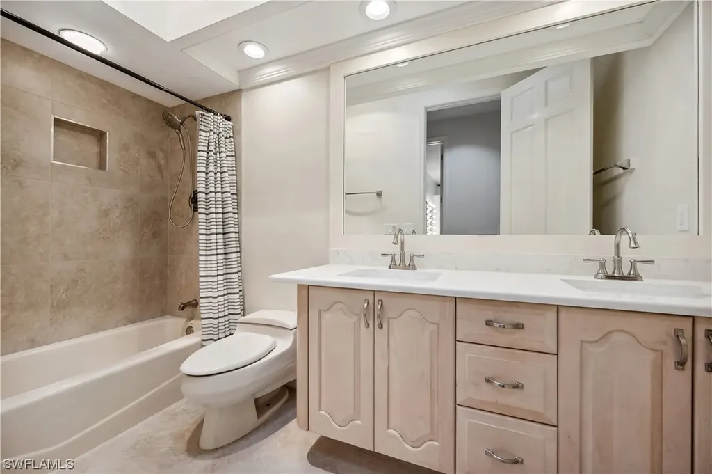 7573 Cordoba Circle Naples FL 34109