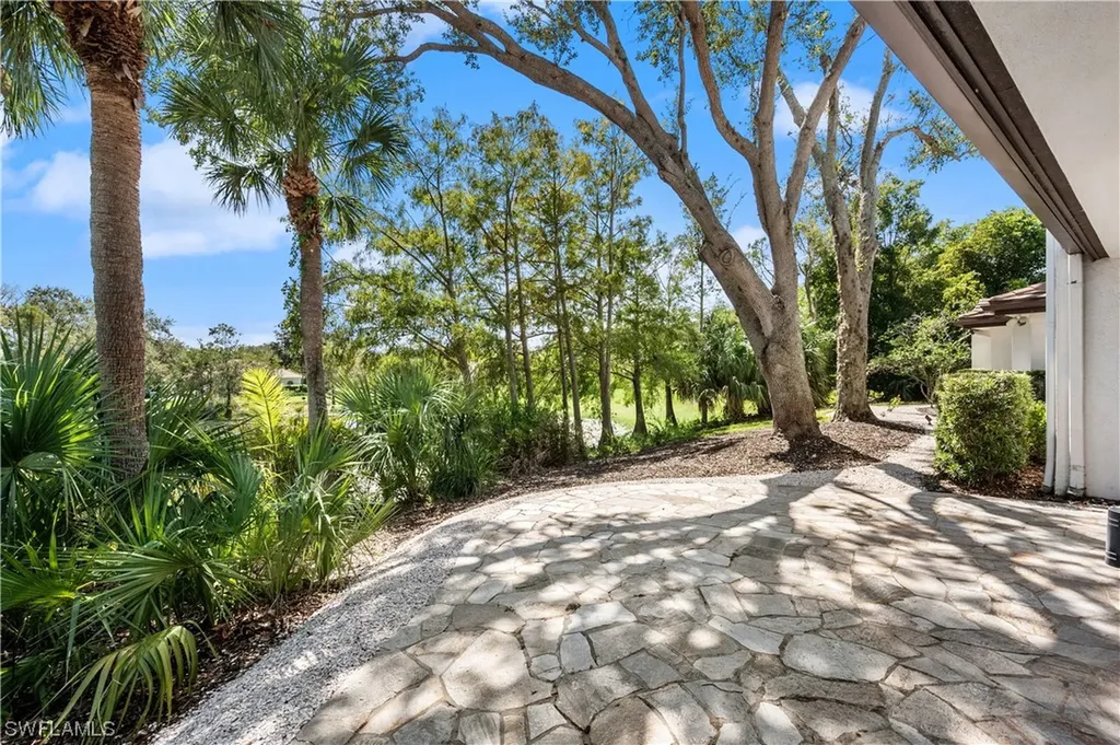 7573 Cordoba Circle Naples FL 34109