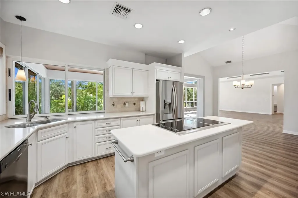 7573 Cordoba Circle Naples FL 34109