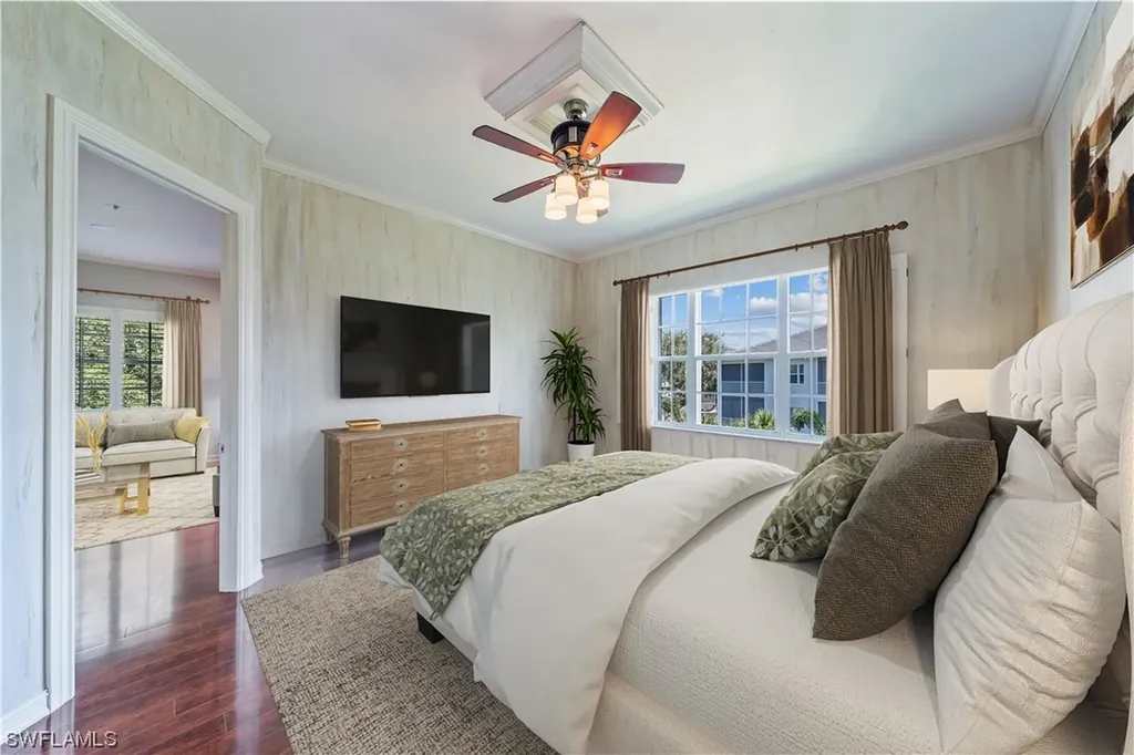831 Sailaway Lane Naples FL 34108