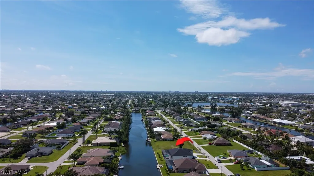 1317 SW 4th Place Cape Coral FL 33991