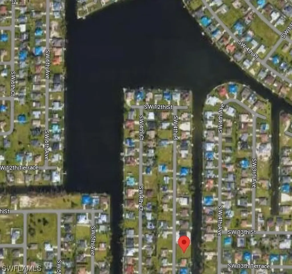1317 SW 4th Place Cape Coral FL 33991