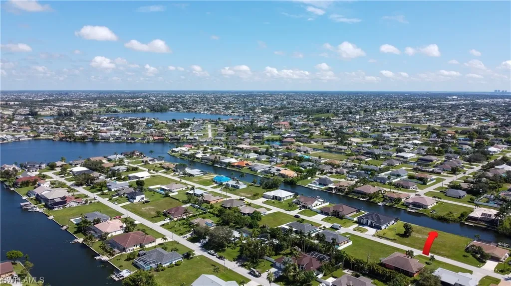 1317 SW 4th Place Cape Coral FL 33991