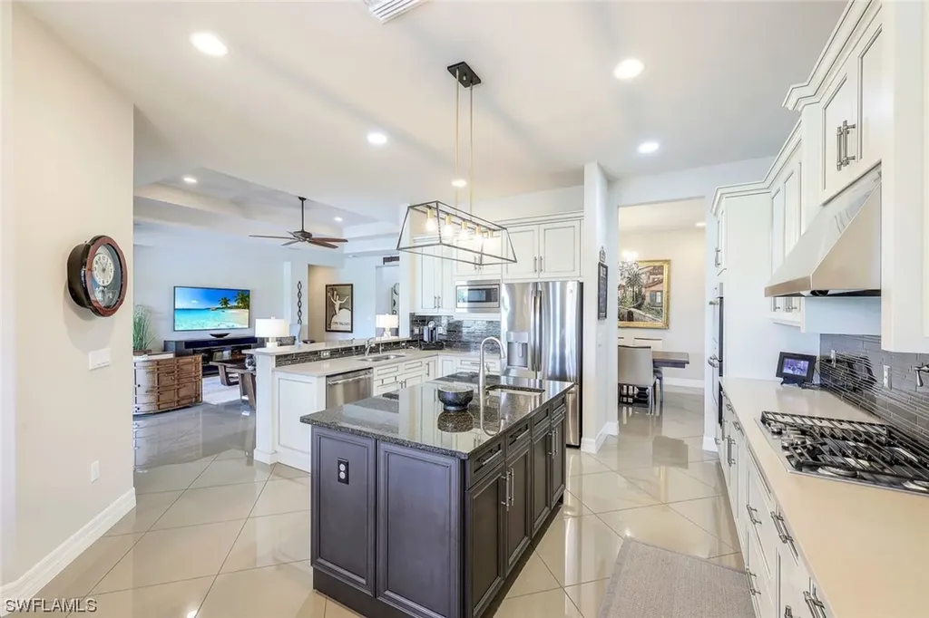 4679 Azalea Drive Naples FL 34119