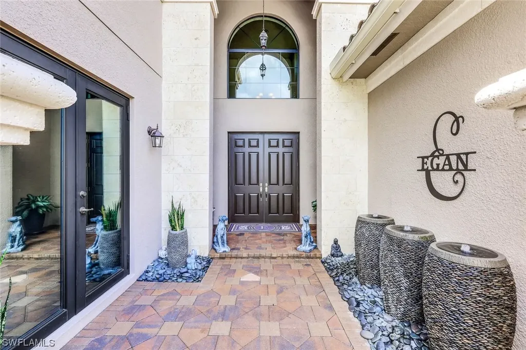 4679 Azalea Drive Naples FL 34119