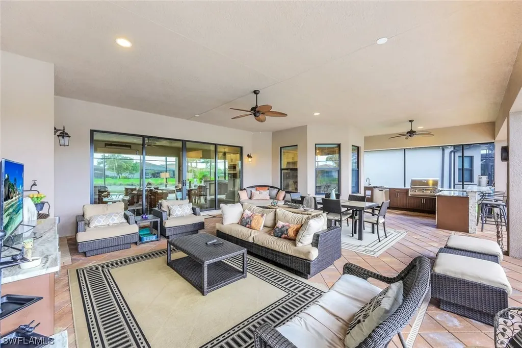 4679 Azalea Drive Naples FL 34119