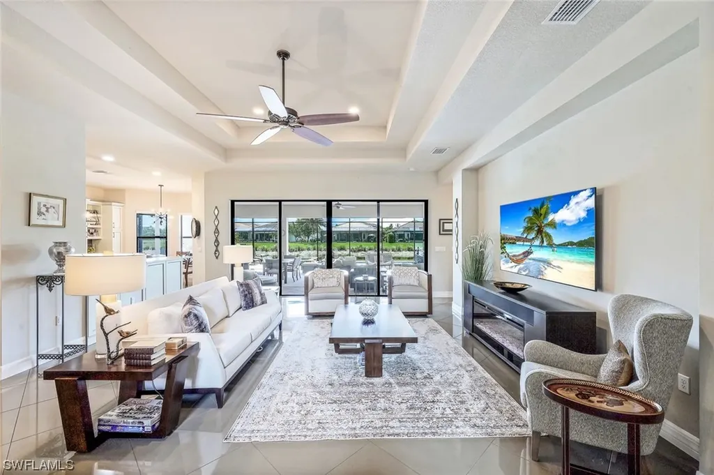 4679 Azalea Drive Naples FL 34119