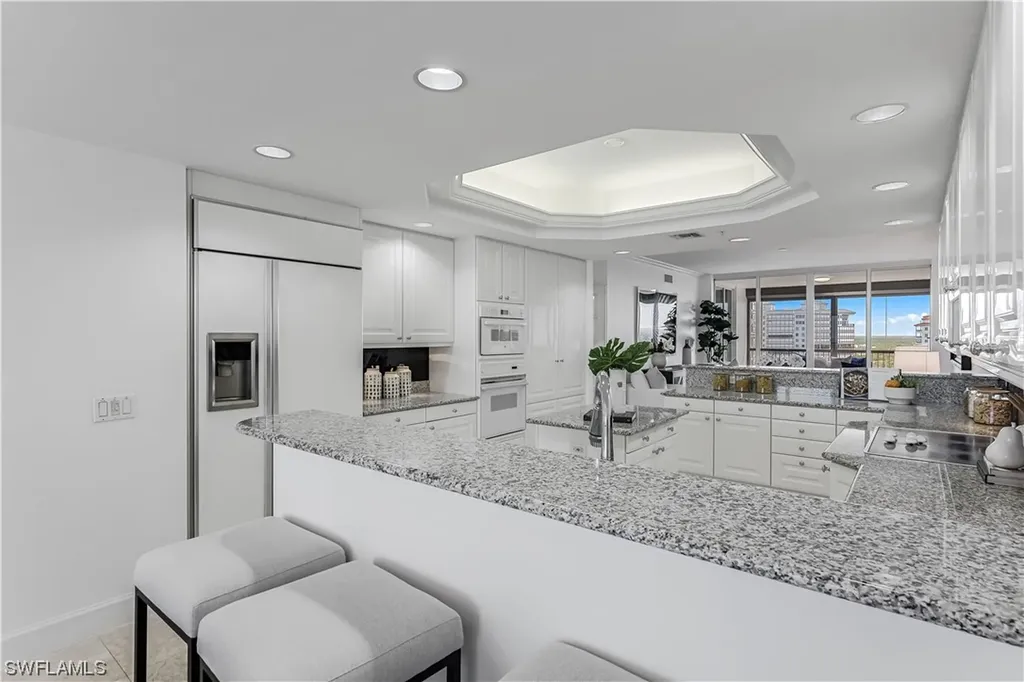 8473 Bay Colony Drive Naples FL 34108