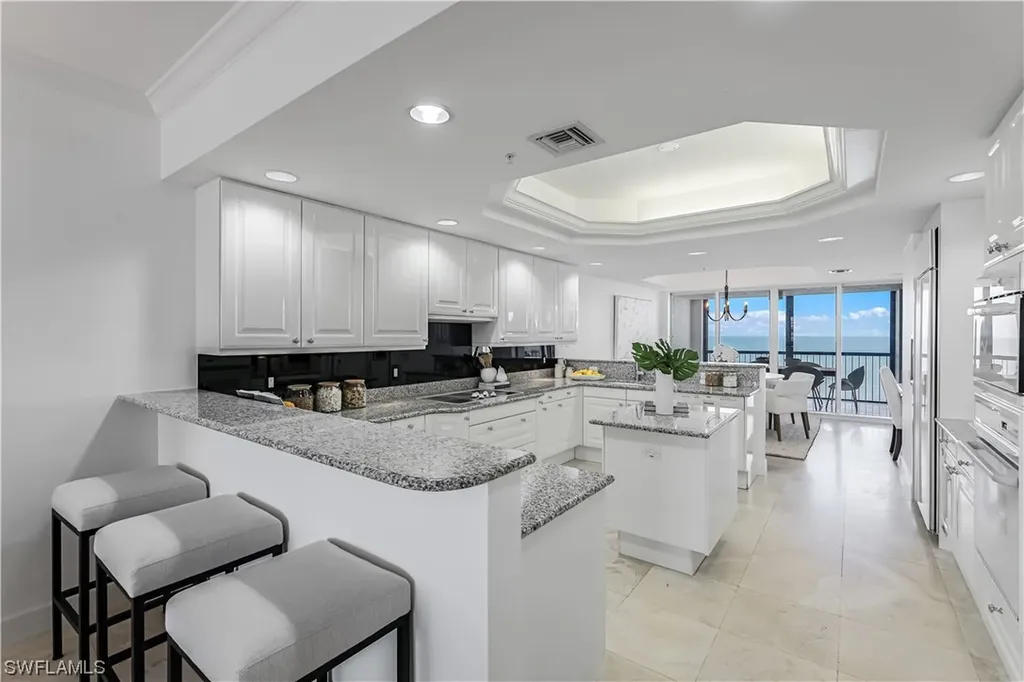 8473 Bay Colony Drive Naples FL 34108