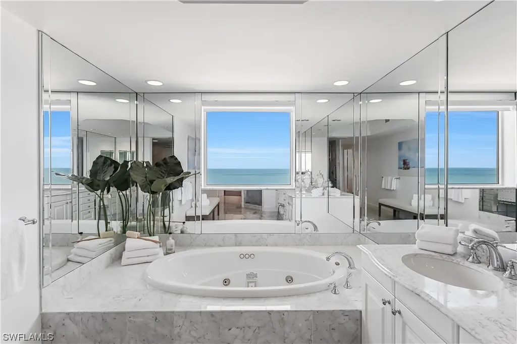 8473 Bay Colony Drive Naples FL 34108