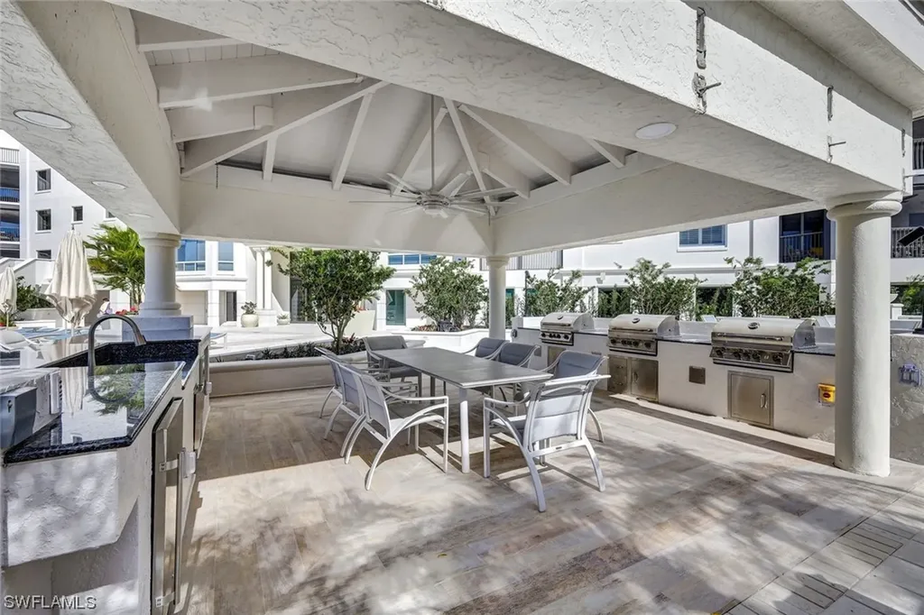 8473 Bay Colony Drive Naples FL 34108