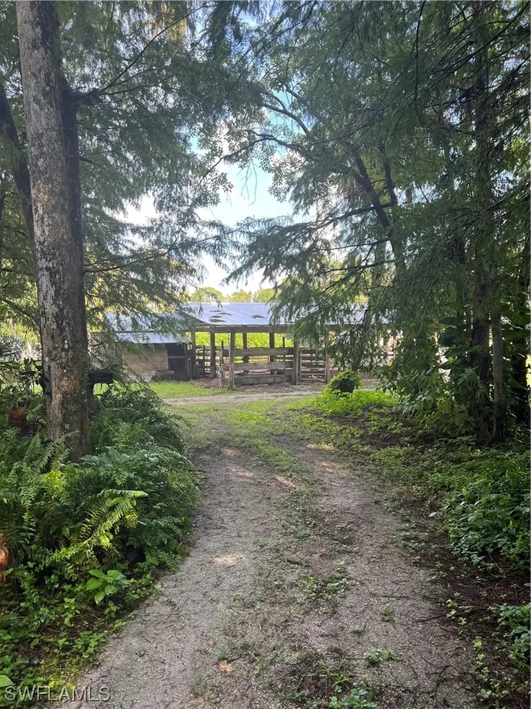 2170 Rock Road Naples FL 34120