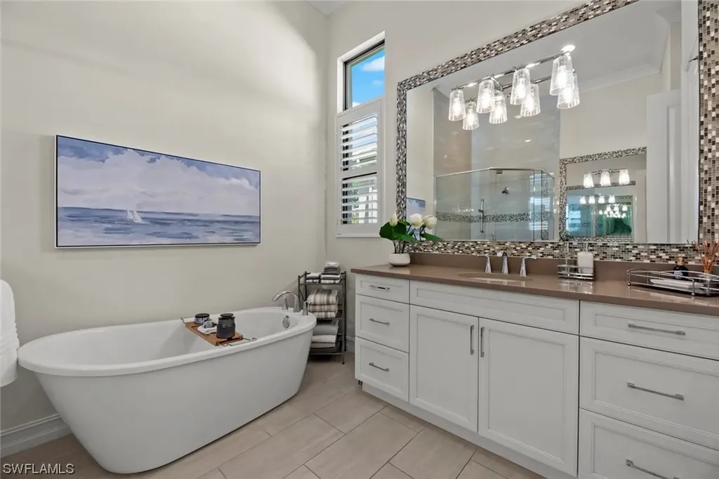 3146 Malaga Lane Naples FL 34114