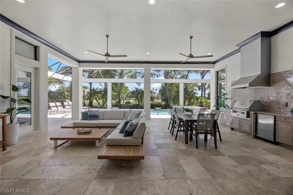3146 Malaga Lane Naples FL 34114