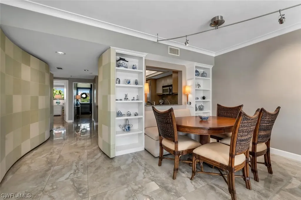 6360 Pelican Bay Boulevard Naples FL 34108