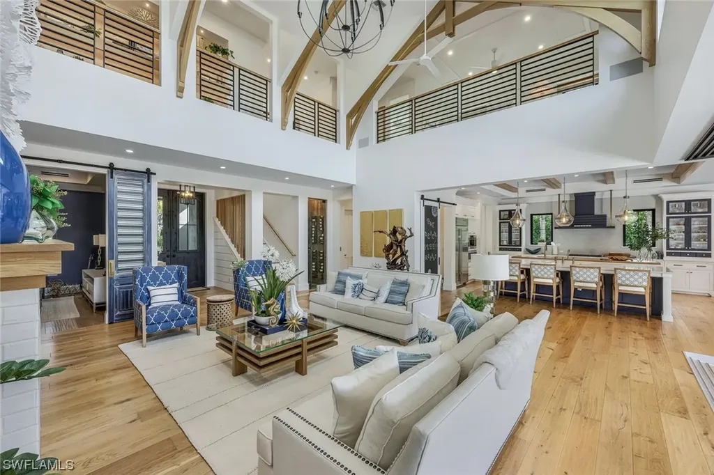 679 Rudder Road Naples FL 34102