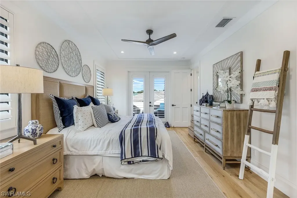 679 Rudder Road Naples FL 34102