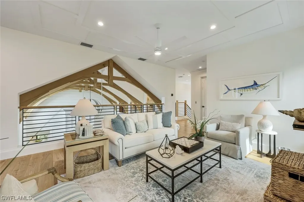 679 Rudder Road Naples FL 34102