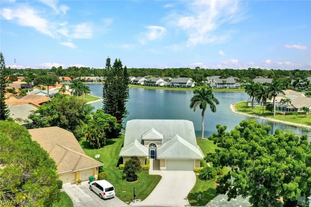 6649 Middlesex Place Naples FL 34104