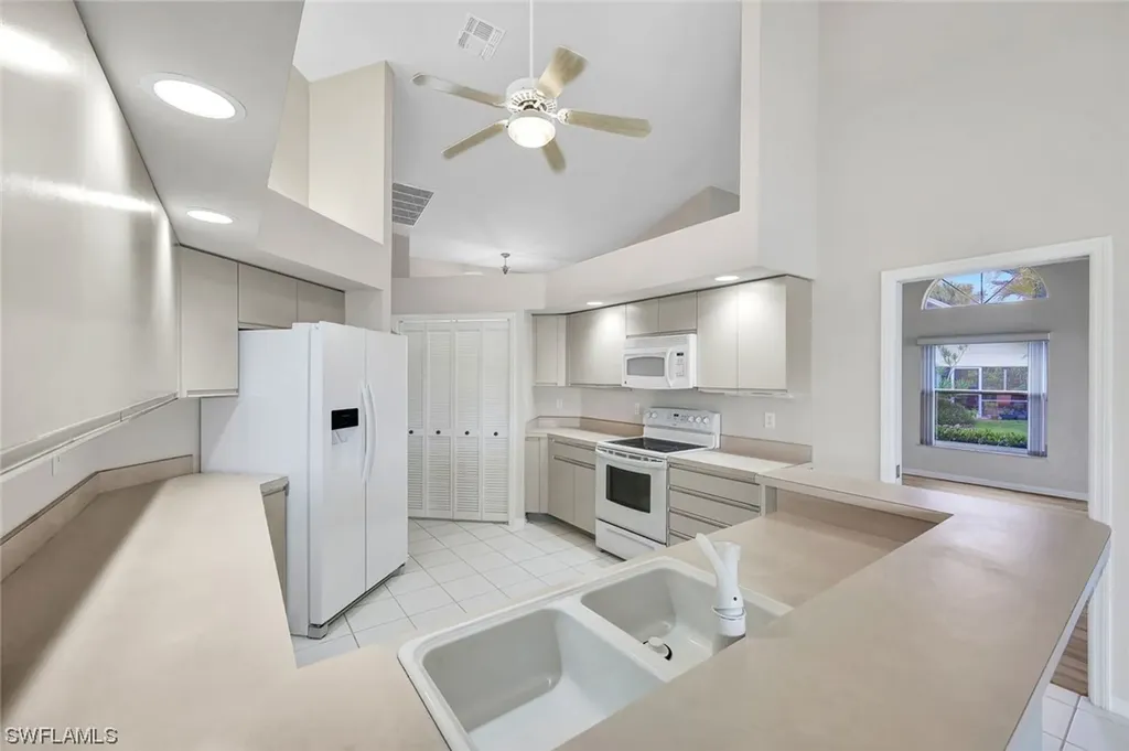 6649 Middlesex Place Naples FL 34104