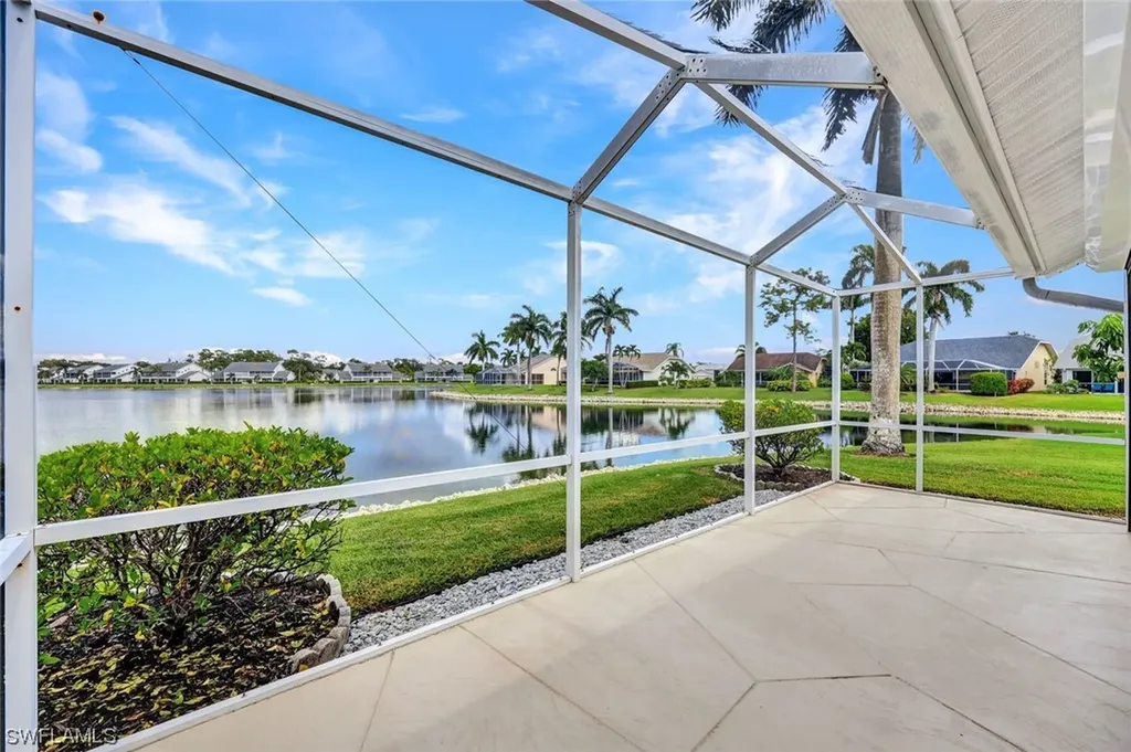 6649 Middlesex Place Naples FL 34104