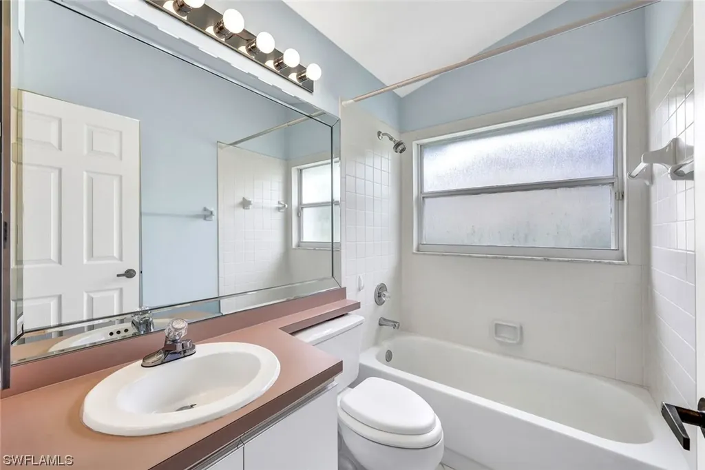 6649 Middlesex Place Naples FL 34104