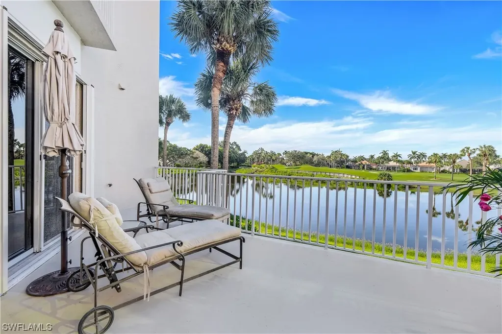 1590 Clermont Drive Naples FL 34109