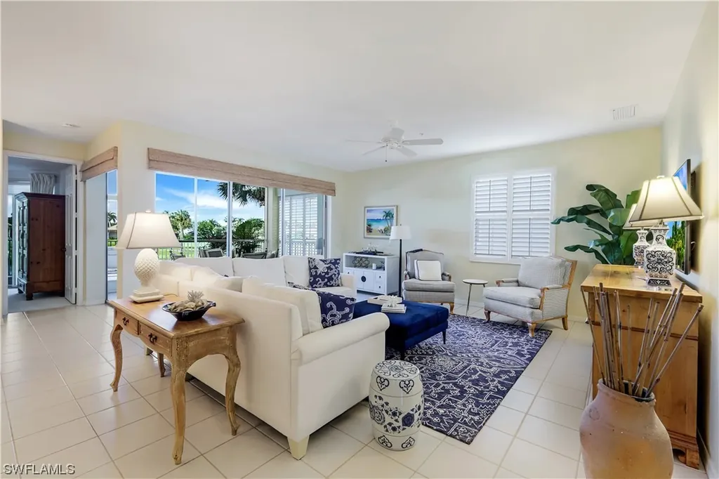 1590 Clermont Drive Naples FL 34109