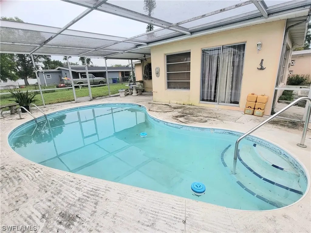 4061 Mandarin Court Fort Myers FL 33916