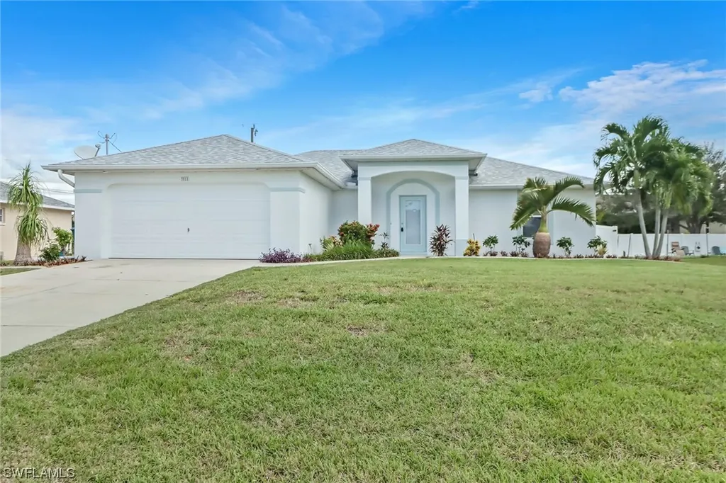 3011 SW 14th Court Cape Coral FL 33914