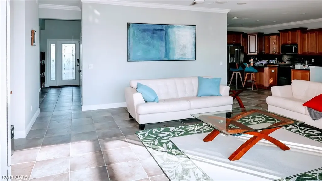 3328 SE 17th Place Cape Coral FL 33904