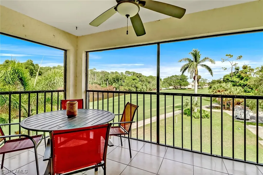 228 Fox Glen Drive Naples FL 34104