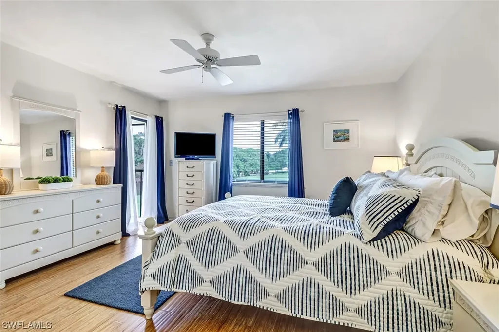 228 Fox Glen Drive Naples FL 34104