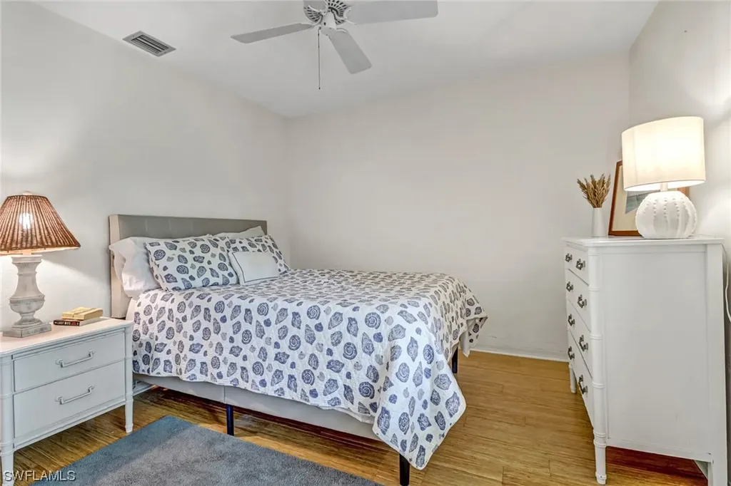 228 Fox Glen Drive Naples FL 34104