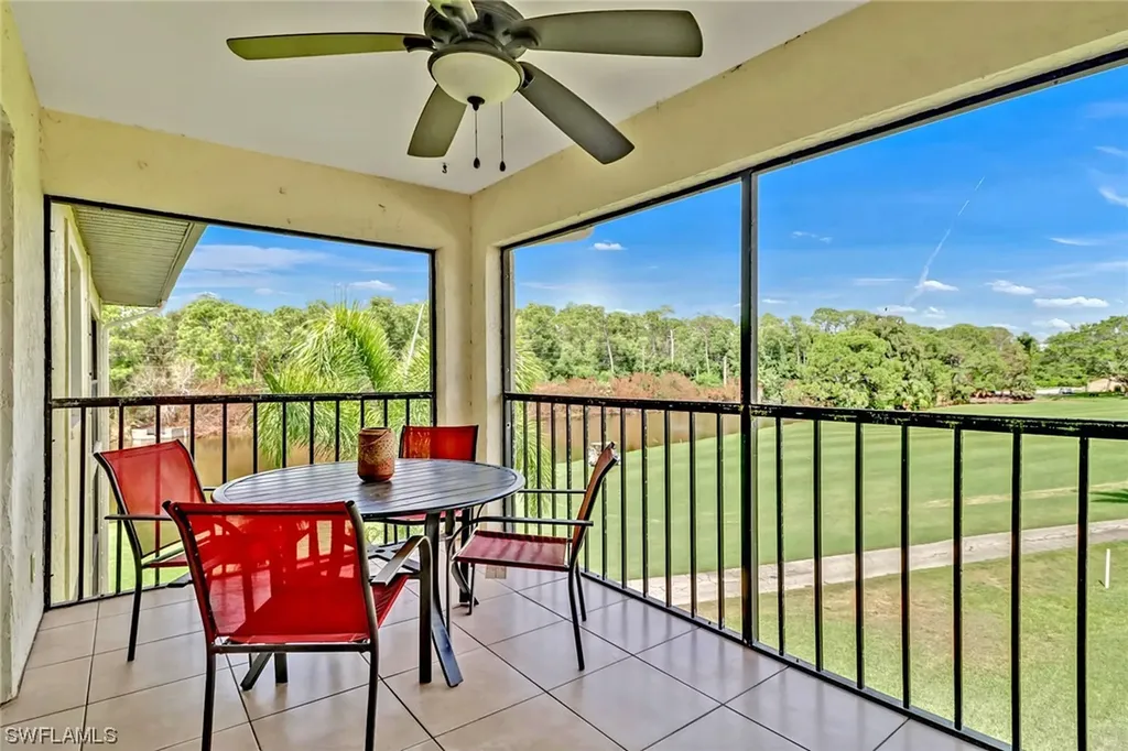 228 Fox Glen Drive Naples FL 34104