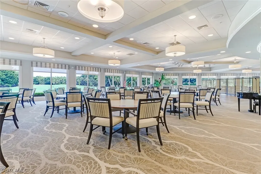 228 Fox Glen Drive Naples FL 34104