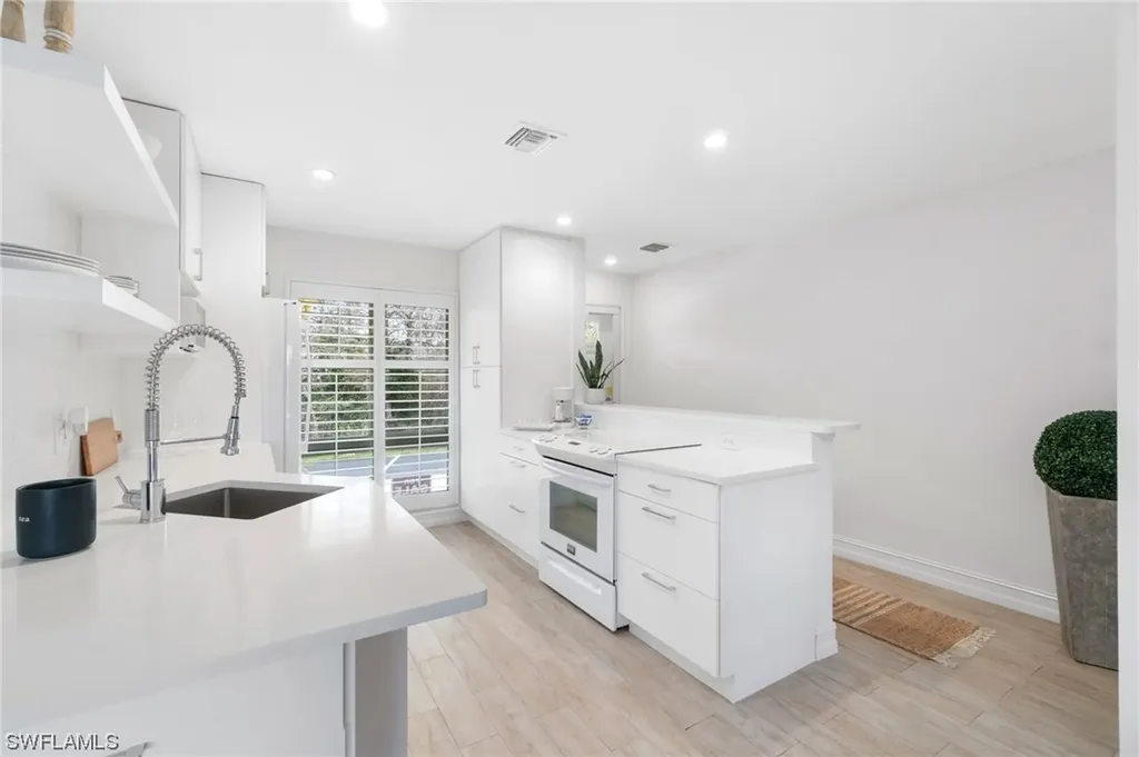 324 Tern Drive Naples FL 34112