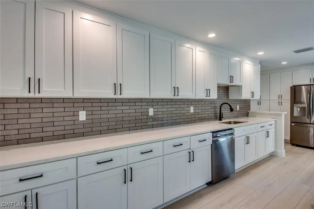 1754 Windward Way Sanibel FL 33957