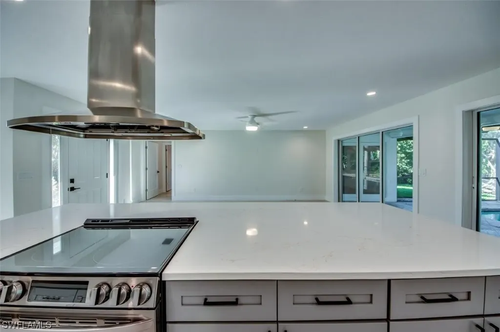 1754 Windward Way Sanibel FL 33957