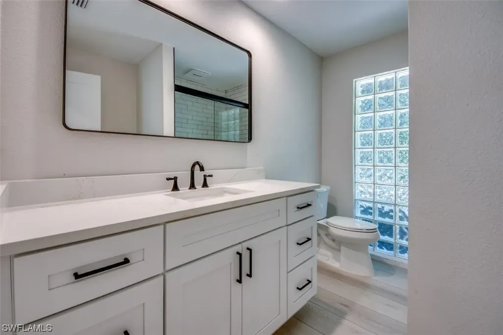 1754 Windward Way Sanibel FL 33957