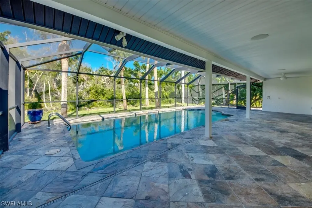 1754 Windward Way Sanibel FL 33957