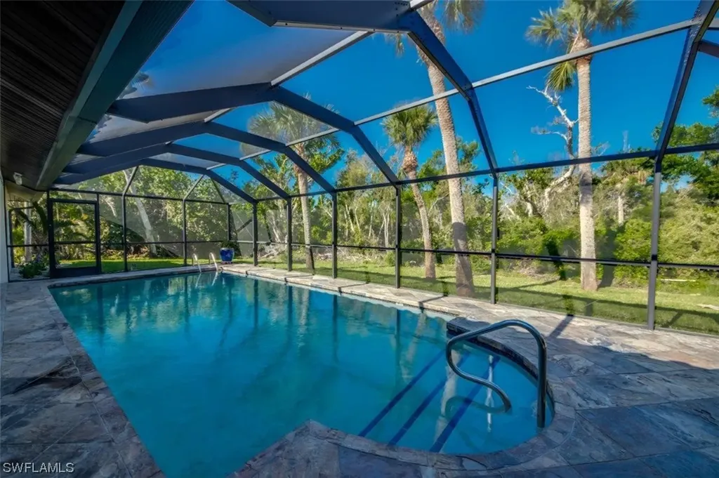 1754 Windward Way Sanibel FL 33957
